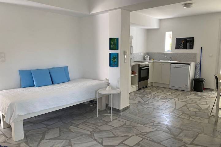 Gîte pour 2 personnes, avec Balcon et Jardin dans Aliki - 3