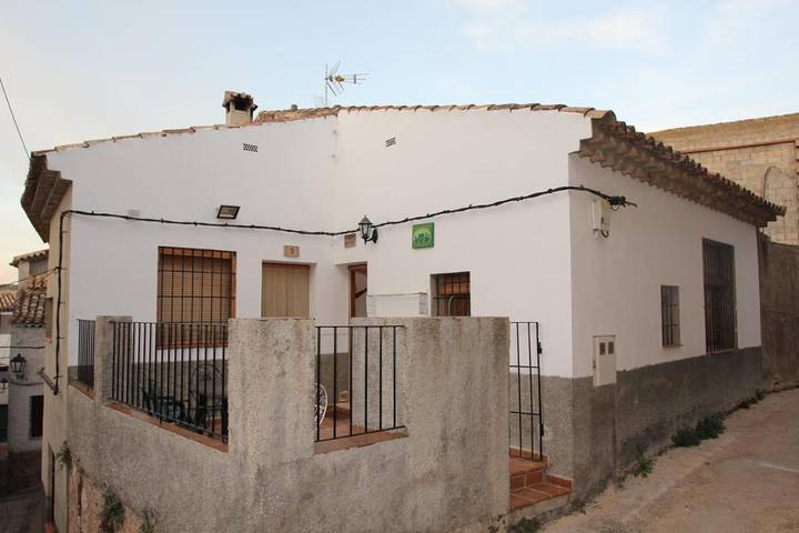 Apartamento para 6 personas, con Terraza en Letur