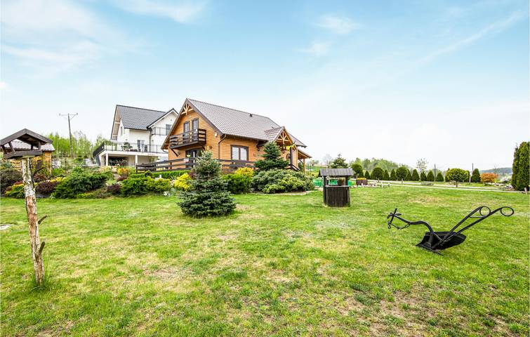 Ferienhaus für 8 Personen mit Garten in Chmielno