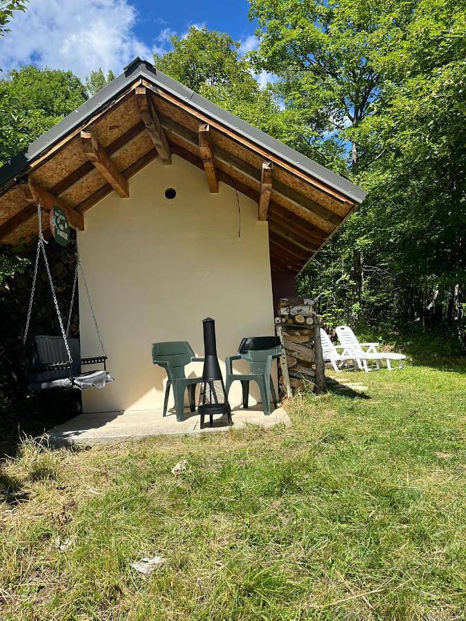 Parc de vacances pour 2 personnes, avec vue ainsi que sauna et jardin, animaux acceptés dans les Alpes francaises - 3