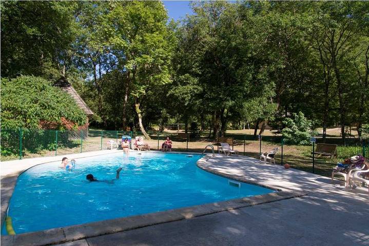 Gîte pour 4 personnes, avec piscine et terrasse à La Canourgue - 4