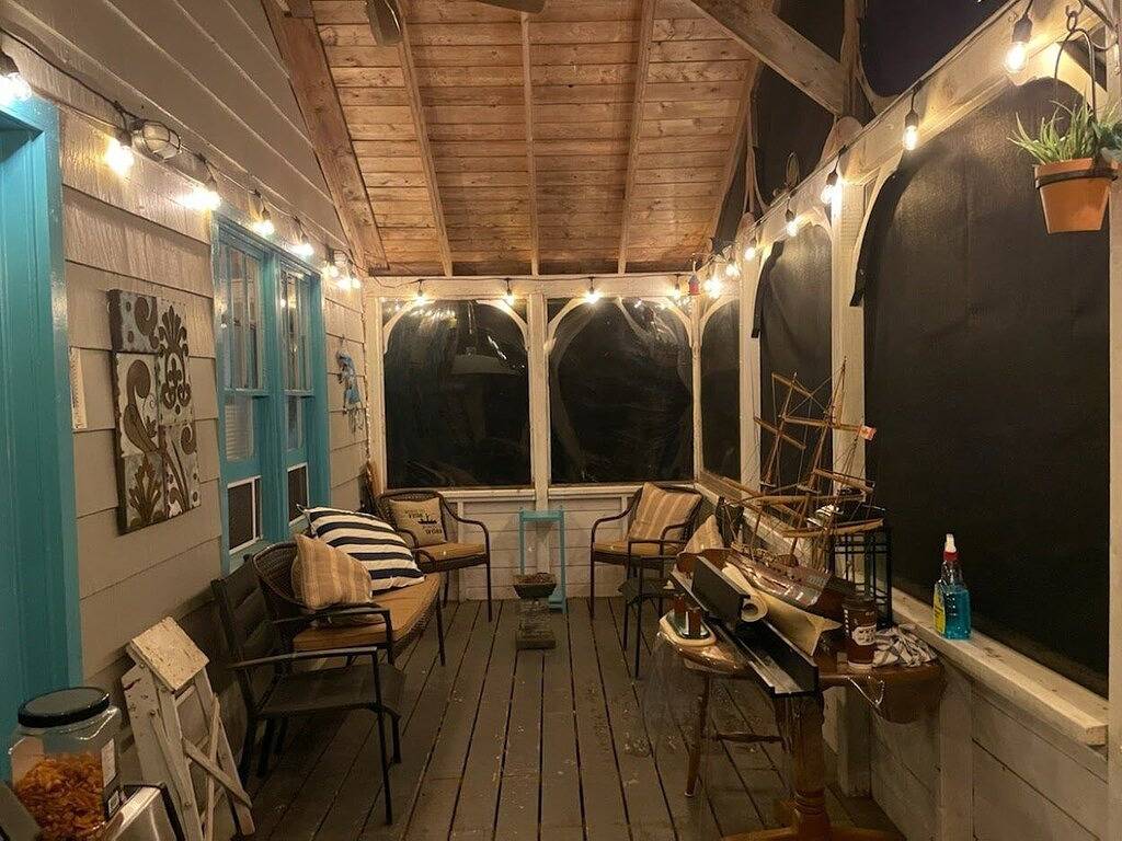 Quaint 2 bedroom water view cottage. Near great golfing, beaches and breweries. in Kings County (Kanada)