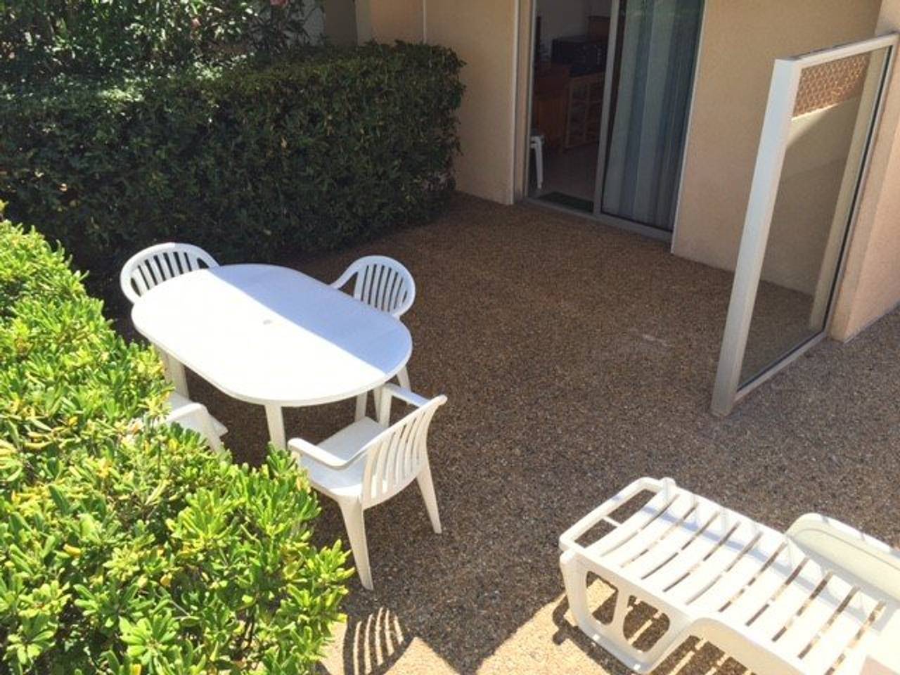 Entire apartment, Beachfront Apt, 2 Bdrms, Terrace, Parking, Sleeps 6 - Le Barcarès in Le Barcarès, Mediterranean Coast (France)