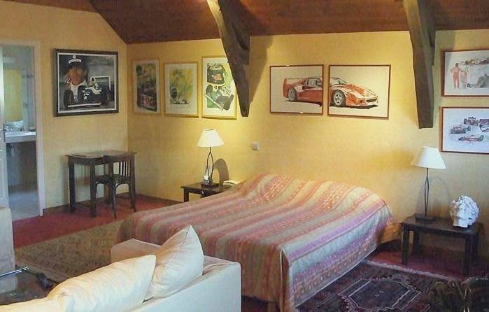 Hôtel pour 2 personnes, avec vue ainsi que terrasse et jardin à Lohéac