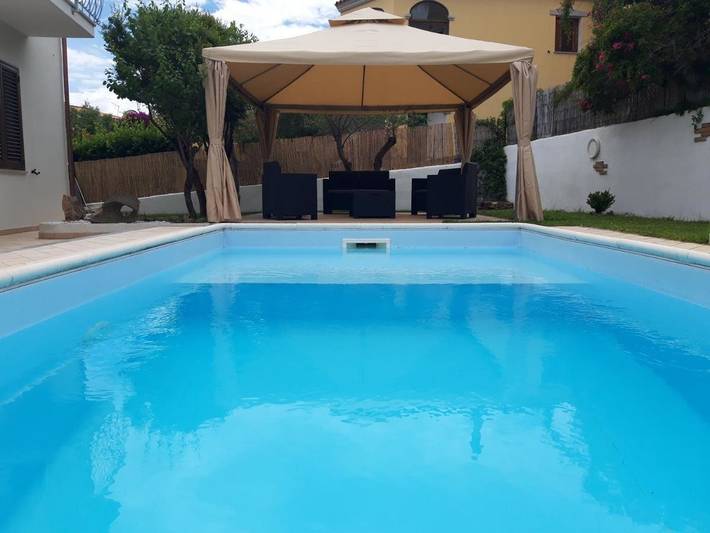 Chambre d’hôte pour 2 personnes, avec vue ainsi que piscine et jardin à Budoni - 3