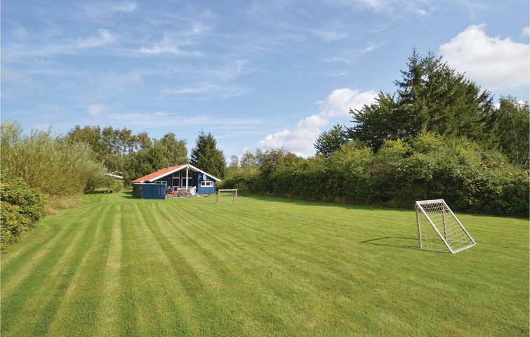 Ferienhaus für 6 Personen, mit Sauna und Terrasse sowie Garten und Whirlpool auf Møn - 2