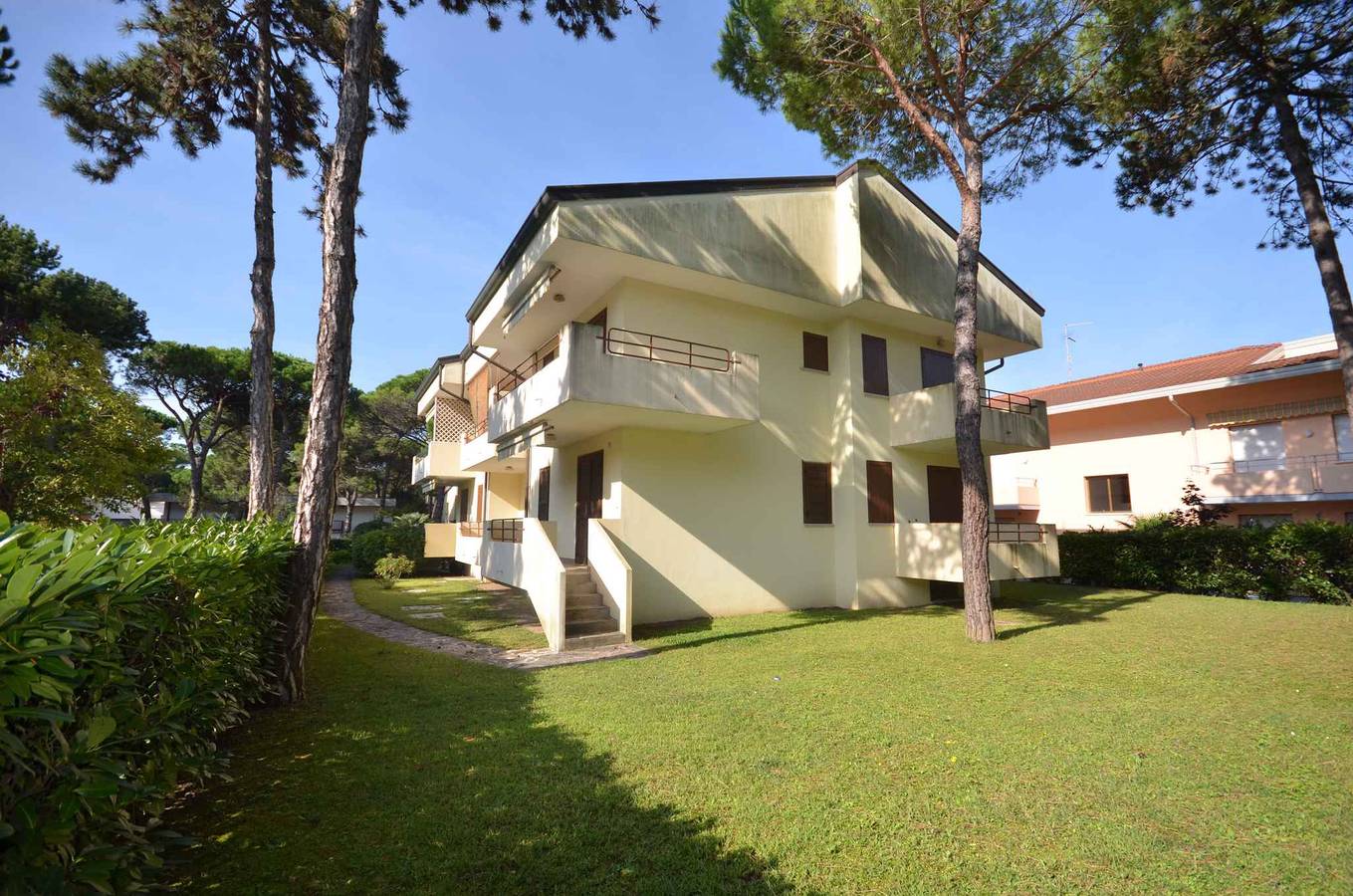 Appartamento intero, Appartamento con balcone e aria condizionata  in Lignano Pineta, Lignano Sabbiadoro