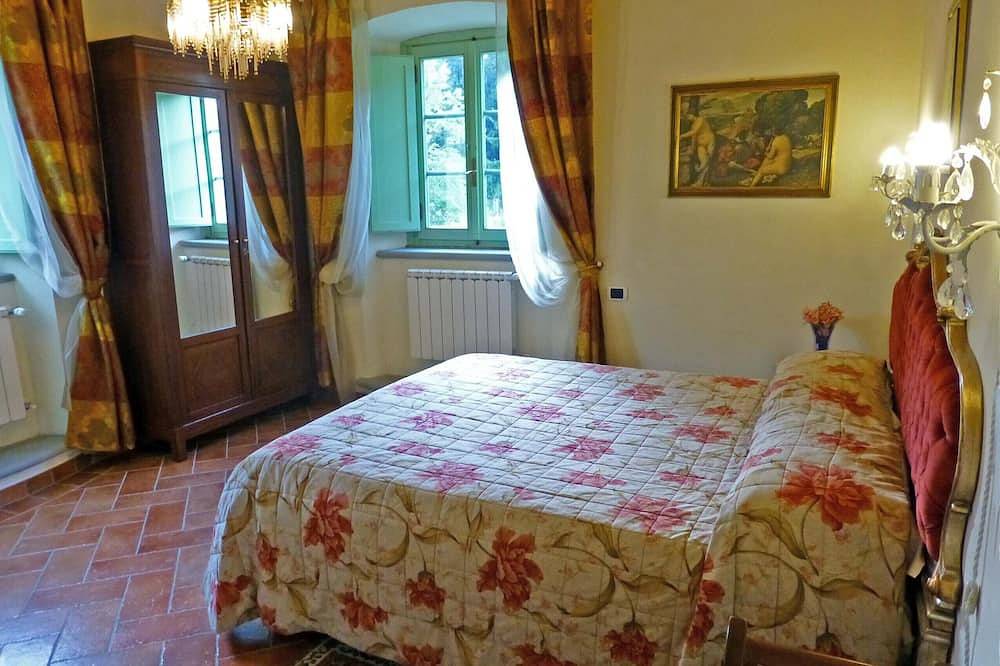 Der ehemalige Bischofsresidenz aus dem 18. Jahrhundert ist heute ein charmantes Villa für 10/14 Gäste in einer mückenfreien grünen Umgebung in Pistoia, Pistoia Provinz