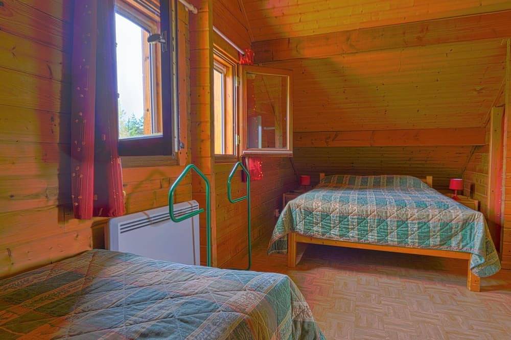 Merveilleuse maison de vacances privée pour 5 personnes avec Tv, terrasse et animaux admis in Camps-Saint-Mathurin-Léobazel, Région de Tulle