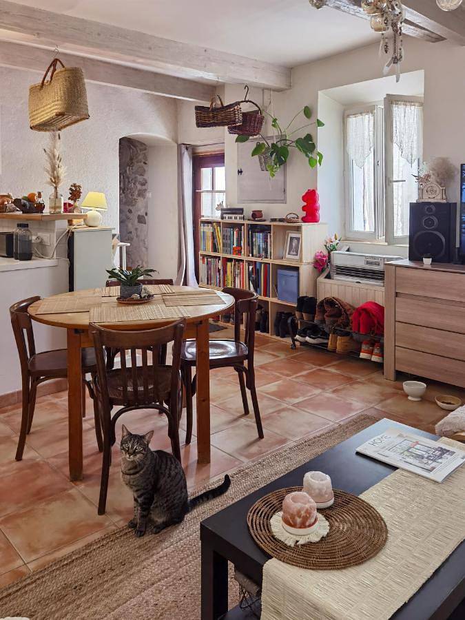 Double Room with Private Bathroom in Esparron-de-Verdon, Alpes-de-Haute-Provence