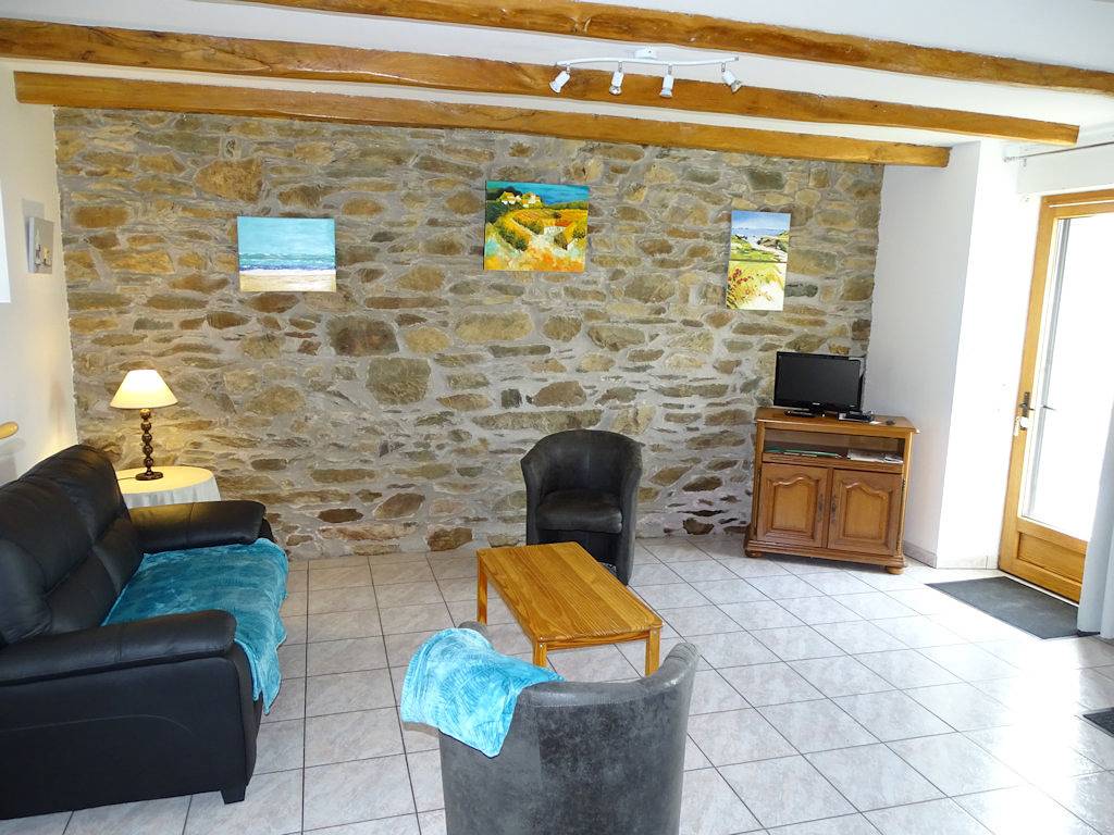 Gite : Côté Jardin in Plomodiern, Région de Châteaulin