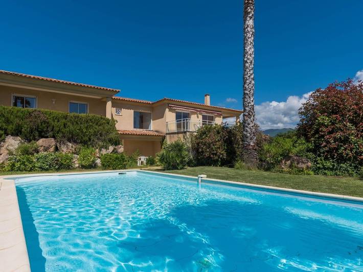 Panoramic view over the sea with private swimming pool in Tiuccia, Sant'Andréa-d'Orcino