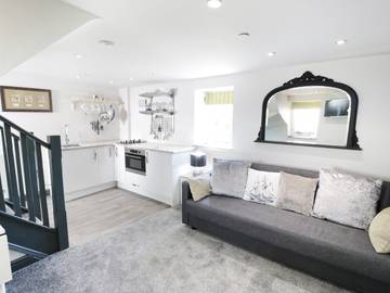 Holiday Home for 2 People in Abersoch, Gwynedd, Photo 3