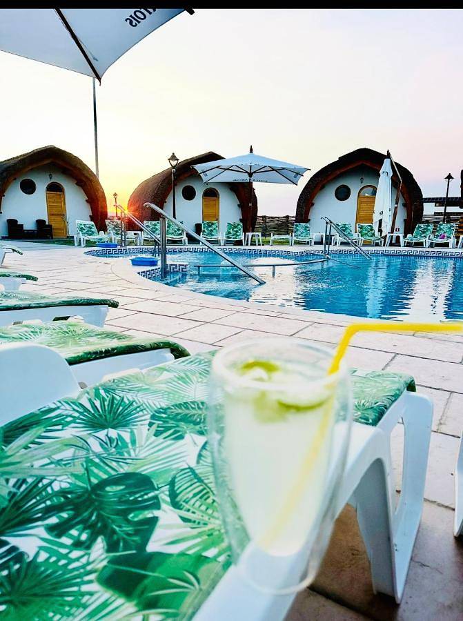 Bungalow für 2 Personen, mit Kinderpool und Pool sowie Garten, kinderfreundlich in Rumänien - 3