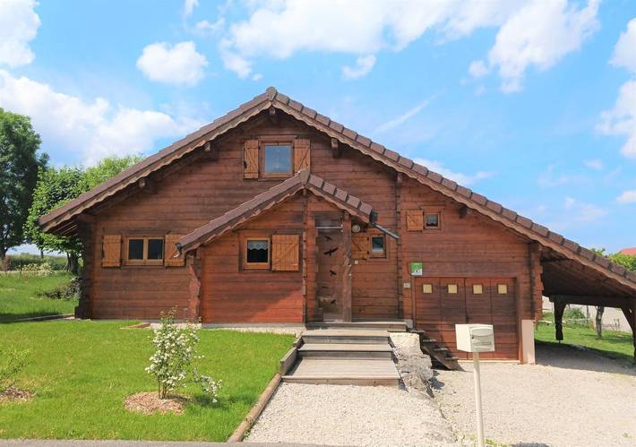 Gîte pour 5 personnes, avec jardin et terrasse à Foncine-le-Haut