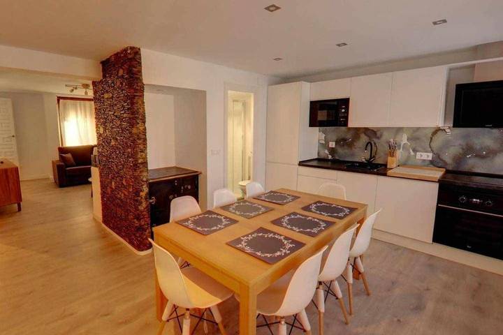 Apartamento para 8 personas, con Balcón en Candelario