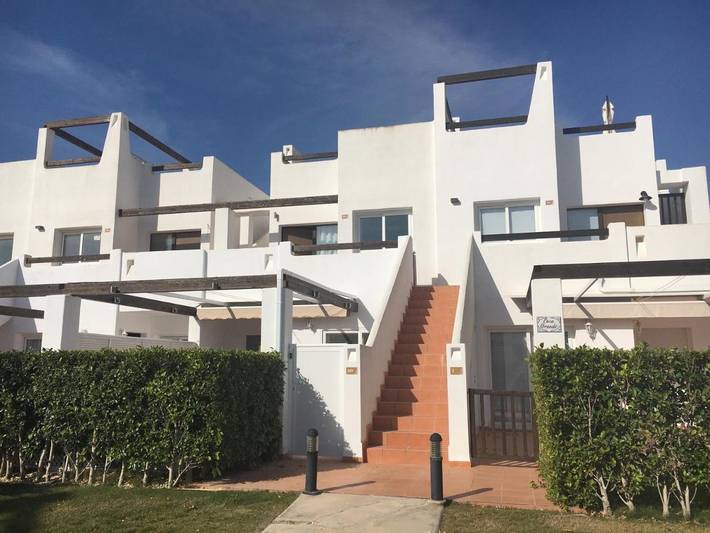 Ferienwohnung für 4 Personen, mit Pool und Ausblick sowie Garten - 1