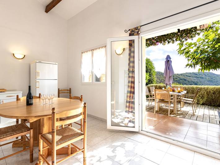 Location de vacances pour 6 personnes, avec jardin et terrasse à Bonifacio - 4