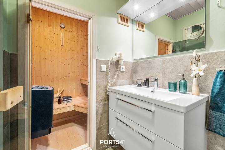 Ferienhaus mit Meerblick für 4 Personen, mit Sauna und Garten an der Kieler Bucht - 3