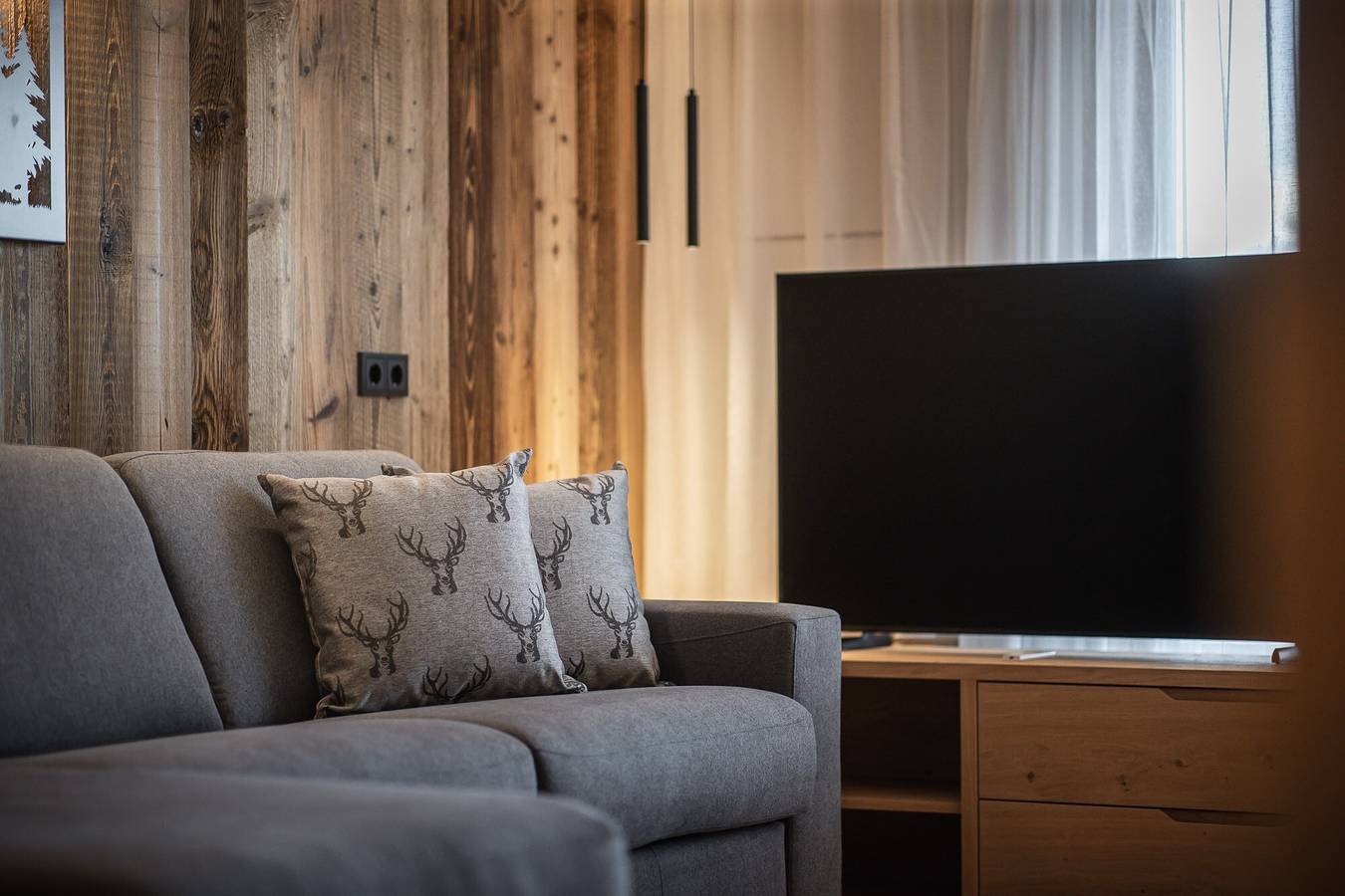 Chalet 'Rueper Hof Ruipa' con vasca idromassaggio, terrazza privata e Wi-Fi in Valdaora, Dolomiti Superski