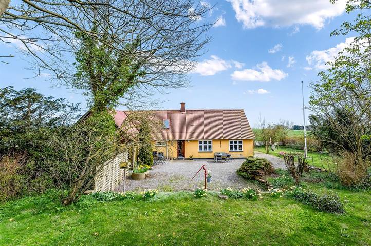 Ferienhaus für 8 Personen, mit Terrasse und Garten auf Møn - 2