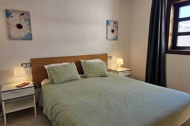 Apartamento entero, Duplex con gran terraza en urbanización con piscina climatizada in Playa Paraíso, Adeje