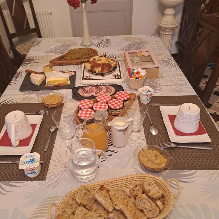 Chambre d’hôte pour 2 personnes, avec piscine ainsi que vue et jardin dans le Lot-et-Garonne - 4