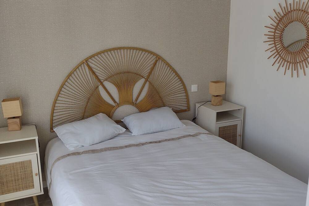 Appartement entier, Gite F2 neuf tout équipé dans domaine sécurisé in Hérépian, Région de Béziers