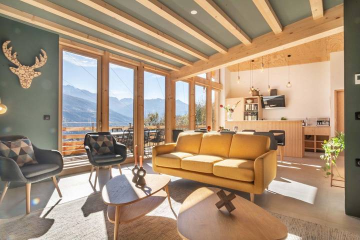 Gîte pour 8 personnes, avec terrasse à Bourg-Saint-Maurice