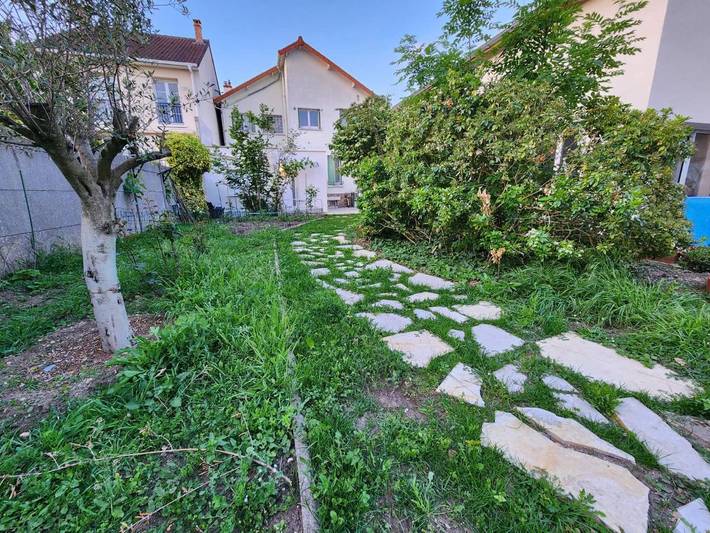 Location de vacances pour 4 personnes, avec vue et jardin, animaux acceptés à Sartrouville - 3