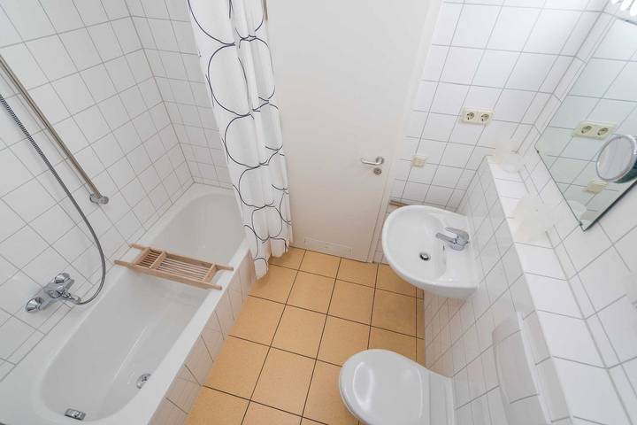Apartamento entero, Haus Victoria - Appartement B 06 - Stranddüne- Penthouse mit Meerblick, Sonnen-Balkon in Südlage in Sassnitz, Parque Nacional de Jasmund