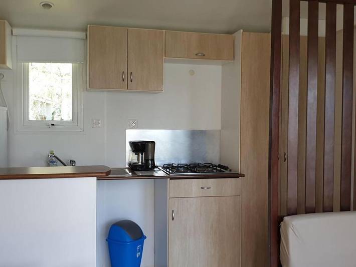 Location de vacances pour 6 personnes, avec terrasse dans Bayas - 3