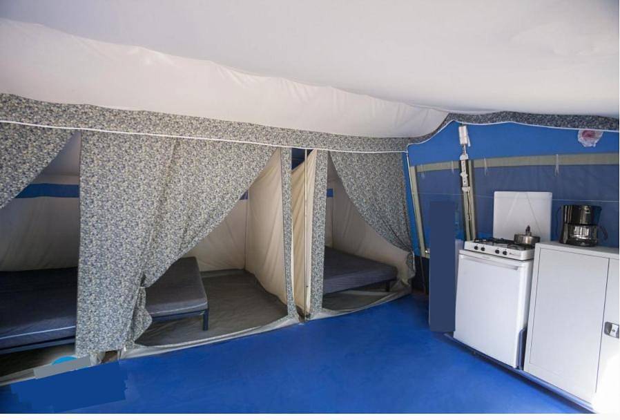 Tent in Crozon, Iroise