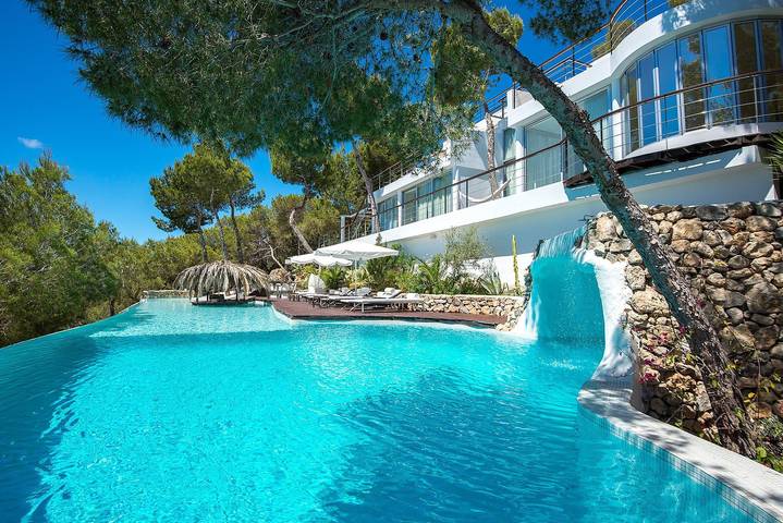 Chalet para 16 personas, con vistas al mar y jardín además de piscina y sauna, Familias con niños en Ibiza - 2