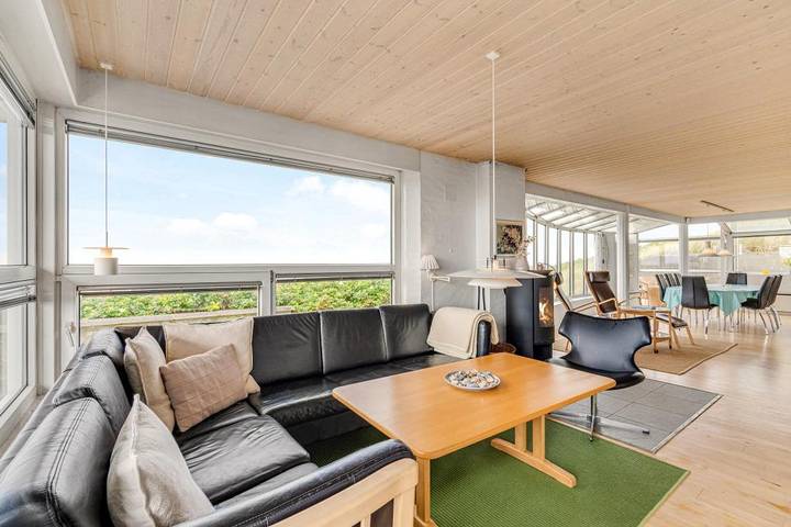 Ferienhaus mit Meerblick für 8 Personen, mit Sauna und Balkon/Terrasse sowie Ausblick und Terrasse in Henne Strand - 4