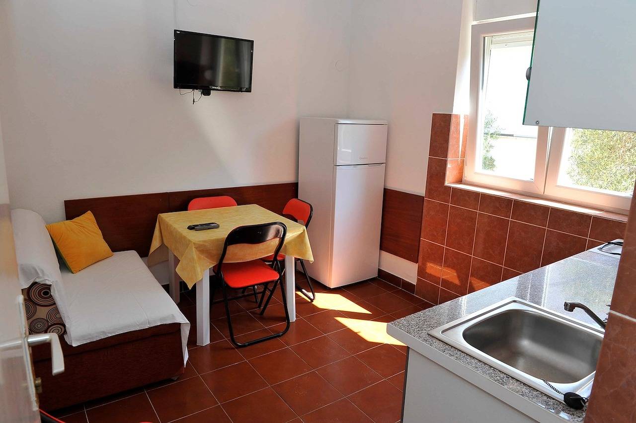 Ganze Wohnung, Apartment A4 mit 1 Schlafzimmer und Meerblick in Gradac, Makarska Riviera