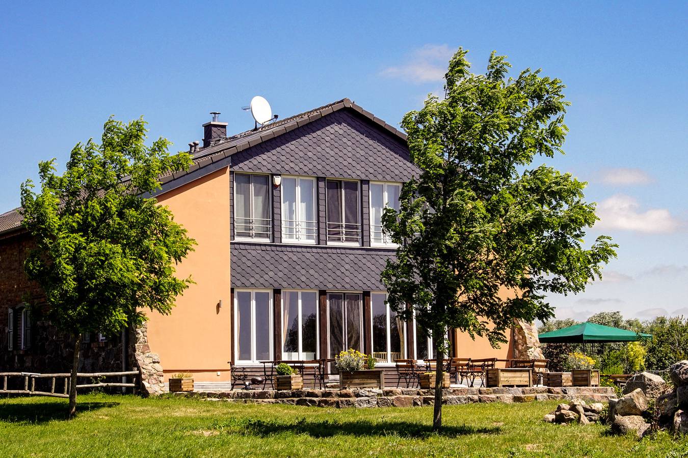 Großzügiges Ferienhaus für Familien & Gruppen - Vorwerk Seehausen in Oberuckersee Uckermark in Oberuckersee, Uckermark