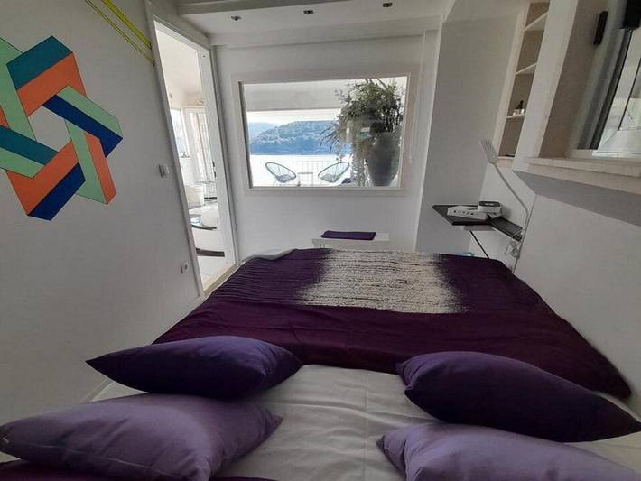 Ganze Wohnung, Apartment Om - One Bedroom Apartment with Balcony and Sea view in Brac