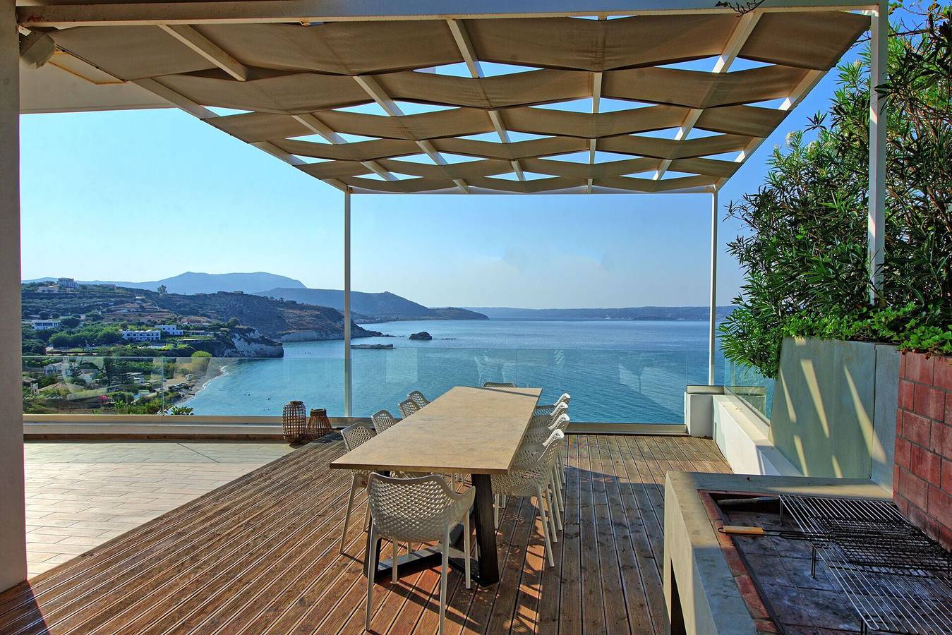 Villa für 8 Personen mit Terrasse in Almyrida, Chania und Umgebung