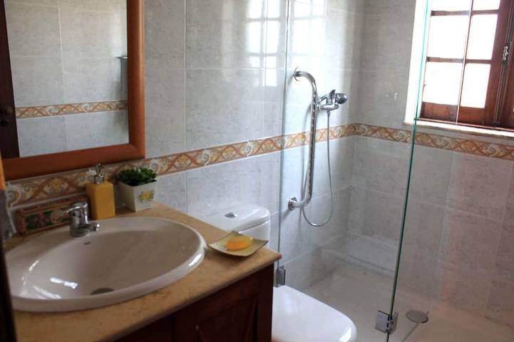 Location de vacances pour 8 personnes, avec balcon et jardin dans Afife - 4