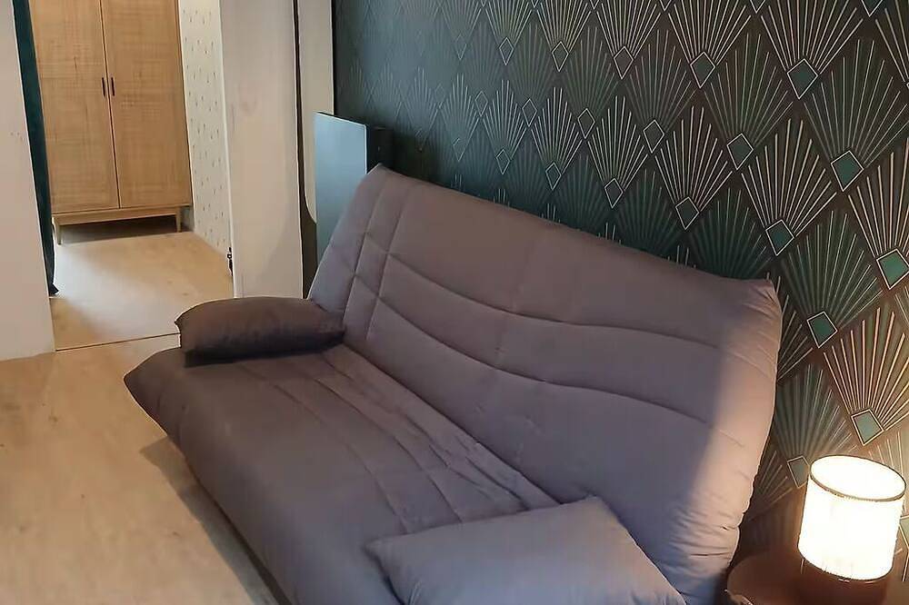 Modern studio with private garden - Cure thermale Saint-Honoré-les-Bains in Saint-Honoré-les-Bains, Parque natural de Morvan