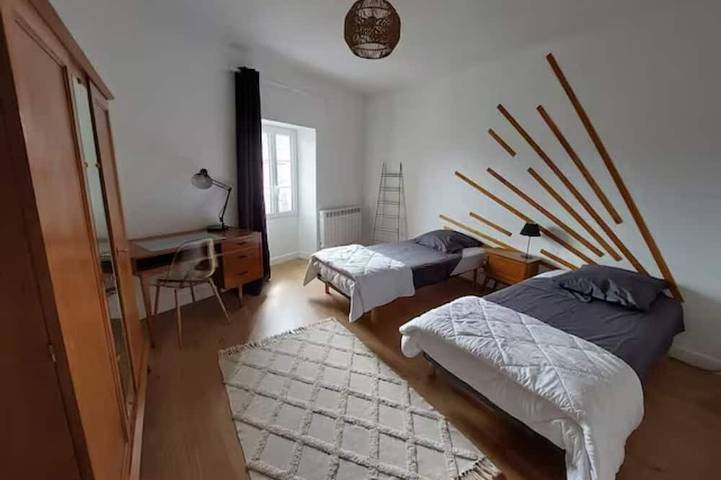 Location de vacances pour 7 personnes, avec jardin dans Doix-les-Fontaines - 4
