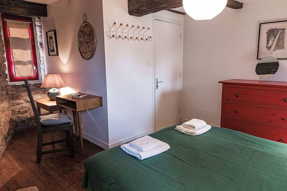 Wonderful  villa for 4 guests with Wifi and Tv in Tréguier, Pink Granite Coast