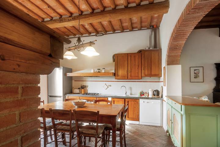 Gîte pour 8 personnes, avec jardin à Montespertoli - 4