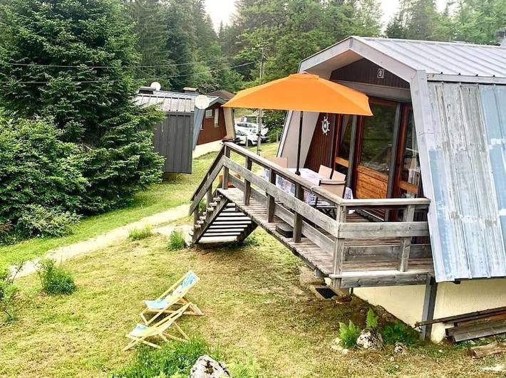 Chalet pour 4 personnes, avec jardin et vue