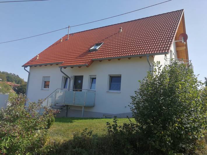 Ferienwohnung für 4 Personen, mit Terrasse und Garten