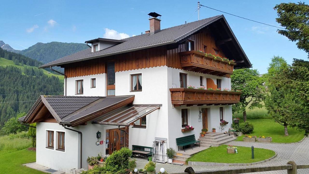 Two-Bedroom Apartment in Gailtaler Alpen, Lesachtal