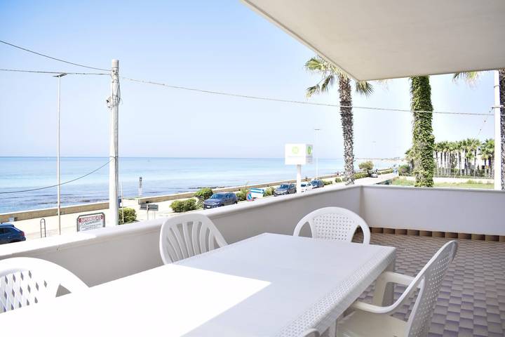 Villa per 6 persone, con Balcone a Pescoluse