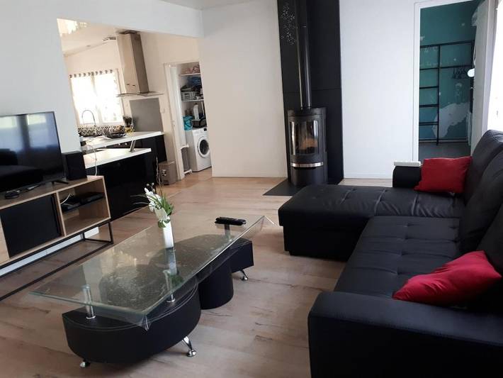 Location de vacances pour 12 personnes, avec piscine ainsi que jardin et vue à Saint-Vivien-de-Médoc - 2