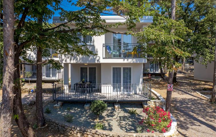 Dom dla 5 osób, z ogród i taras, zwierzęta dozwolone w Kraljevica